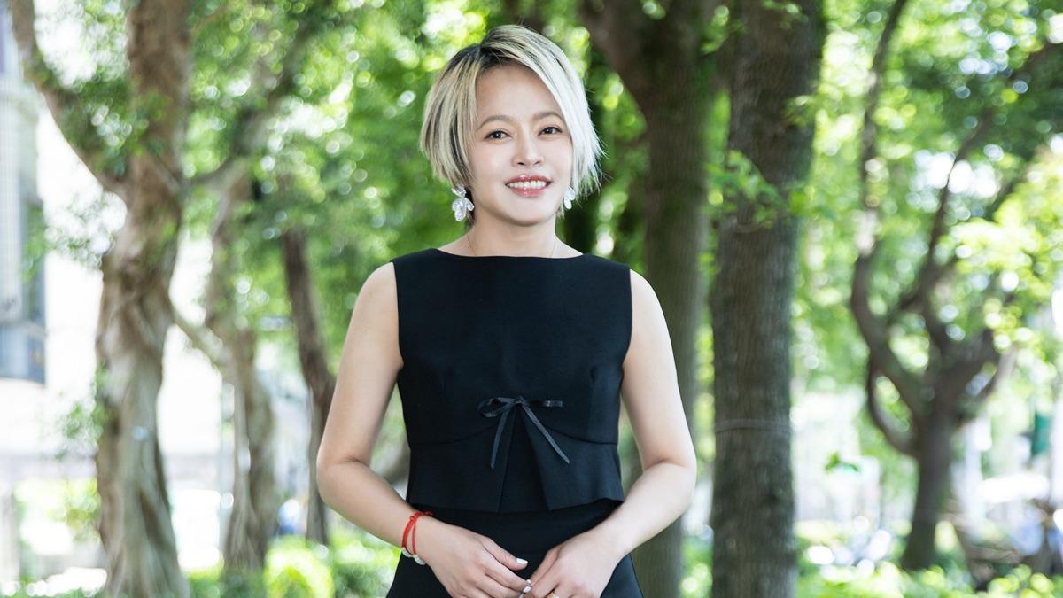 大咖歌后驚吐爸罹癌!看檢驗報告當場痛哭 憂心女兒沒人陪