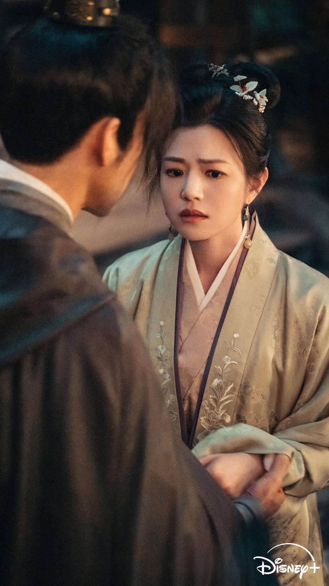 《藏海傳》陳妍希跟鍾漢良演夫妻。(圖/Disney+提供)