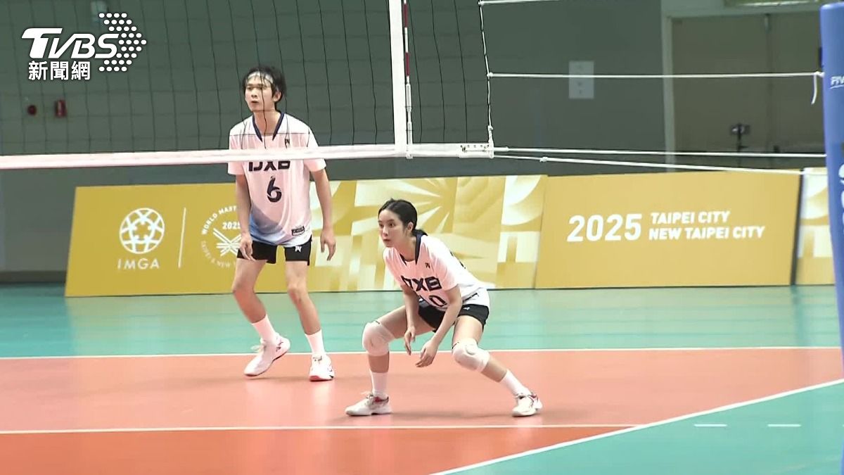 温貞菱發球穩定。(圖/周育鋒攝)