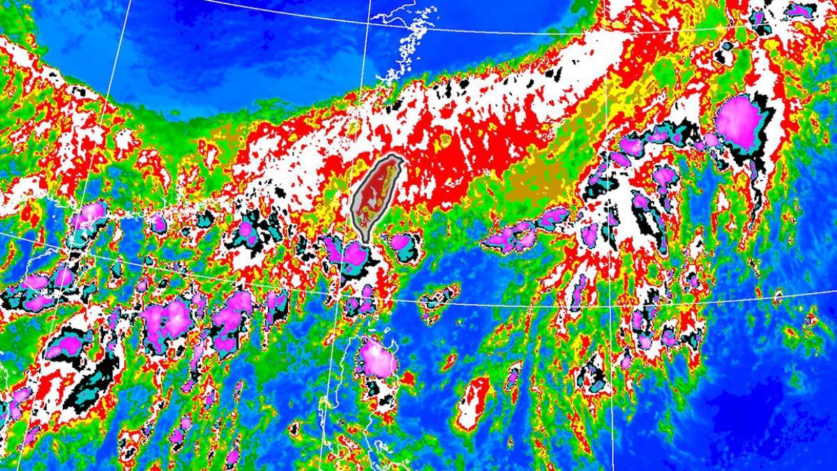 天氣/端午連假下雨!這天「雨最猛」 水氣衝台灣了
