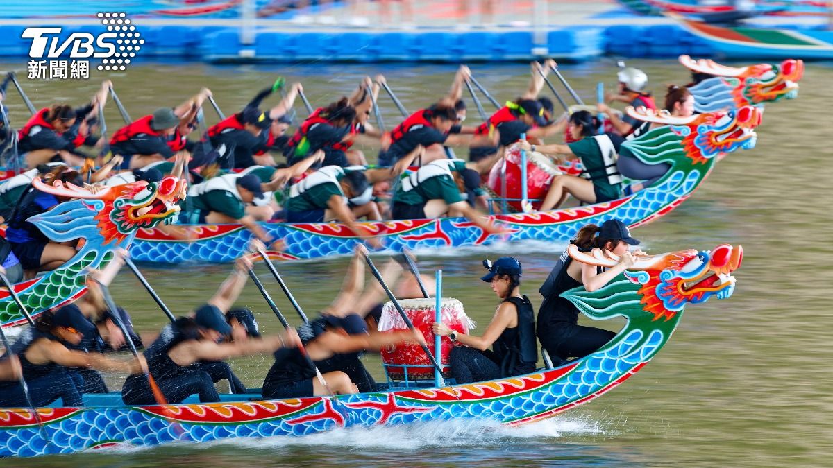 划龍舟是端午節傳統活動之一。（示意圖／shutterstock達志影像）