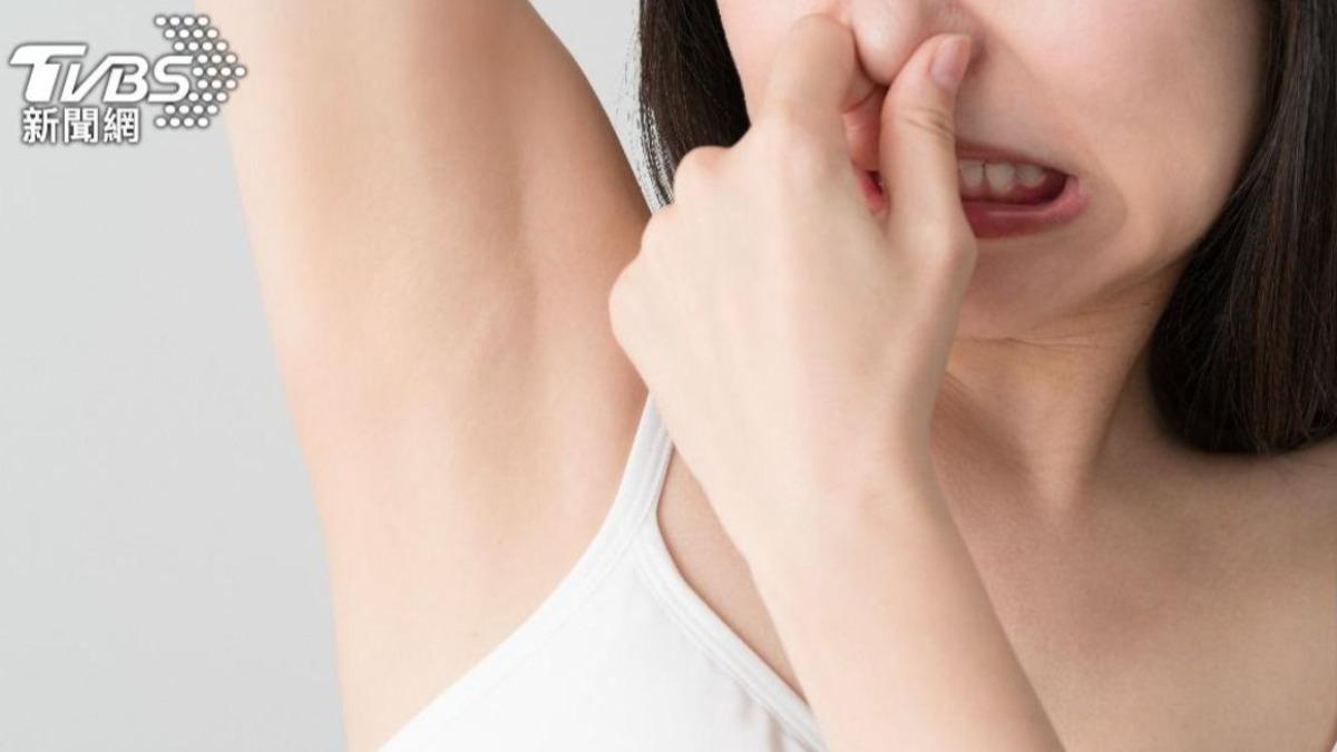 狐臭引起「化膿性汗腺炎」與2習慣有關!醫提醒:恐潰瘍別輕忽