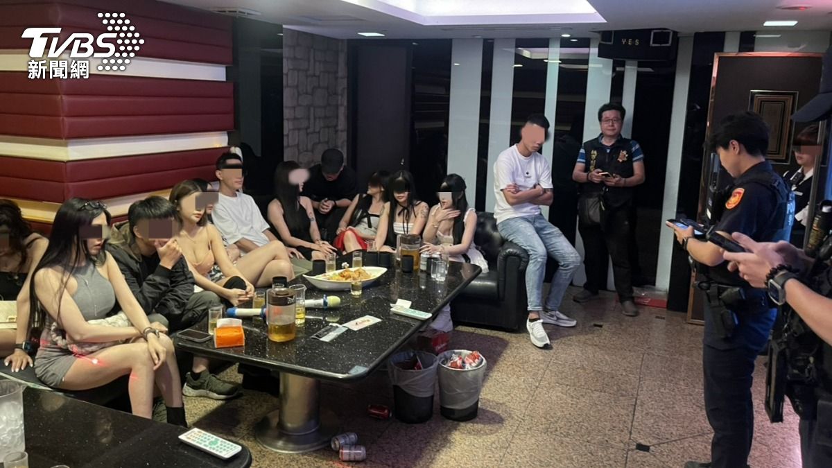 包廂坐滿超辣妙齡女郎!29泰女來台當傳播妹 賺外快下場慘了