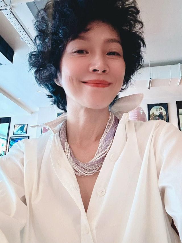 蘇岩不時拍片分享近況。（圖／影片截圖）