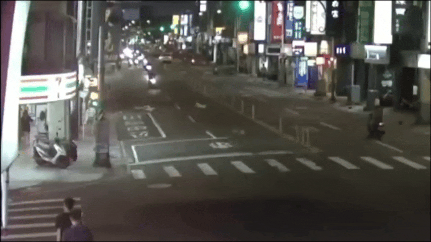 車禍監視器畫面。（圖／TVBS）