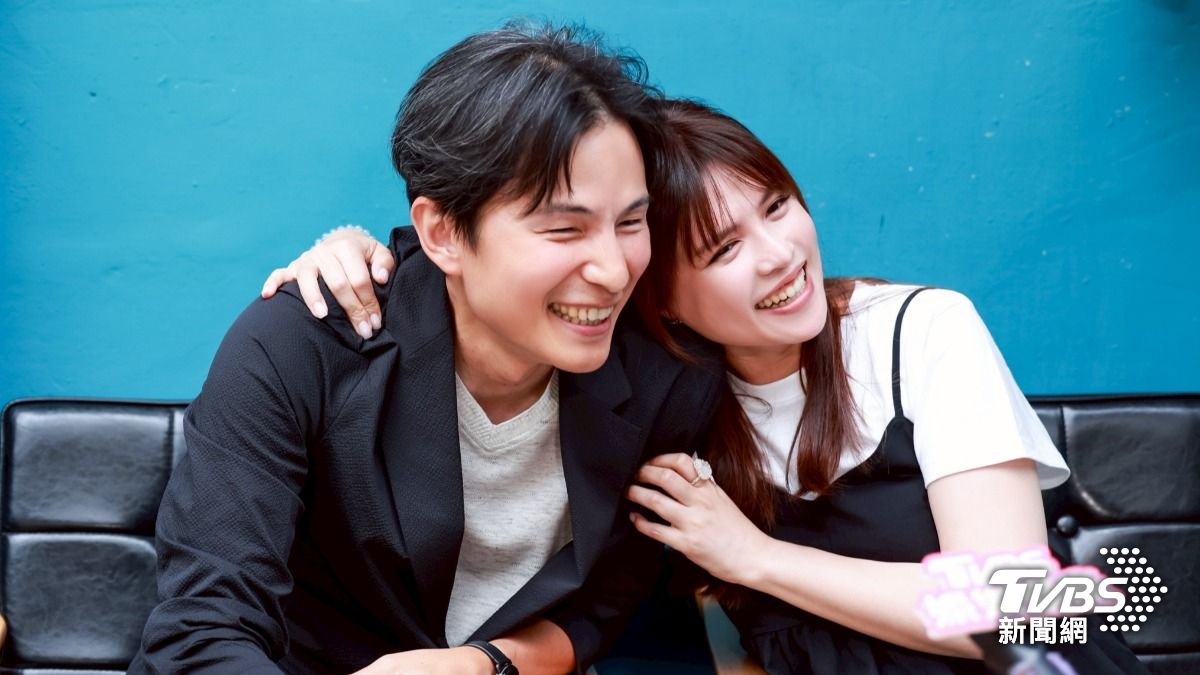 夏宇童婚後大方摟著孫協志。(圖/趙世平攝)