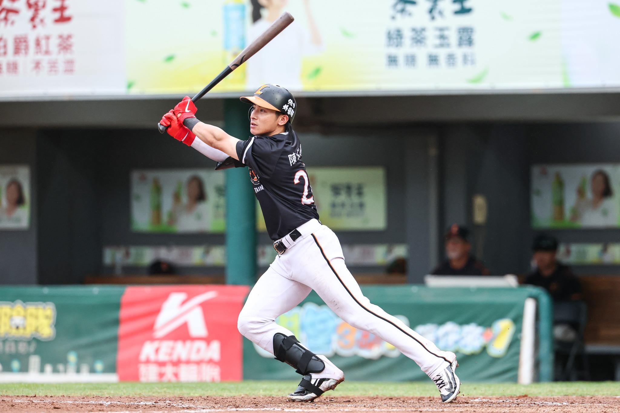 統一獅外野手陳傑憲。(圖/翻攝自統一獅官方粉絲團)
