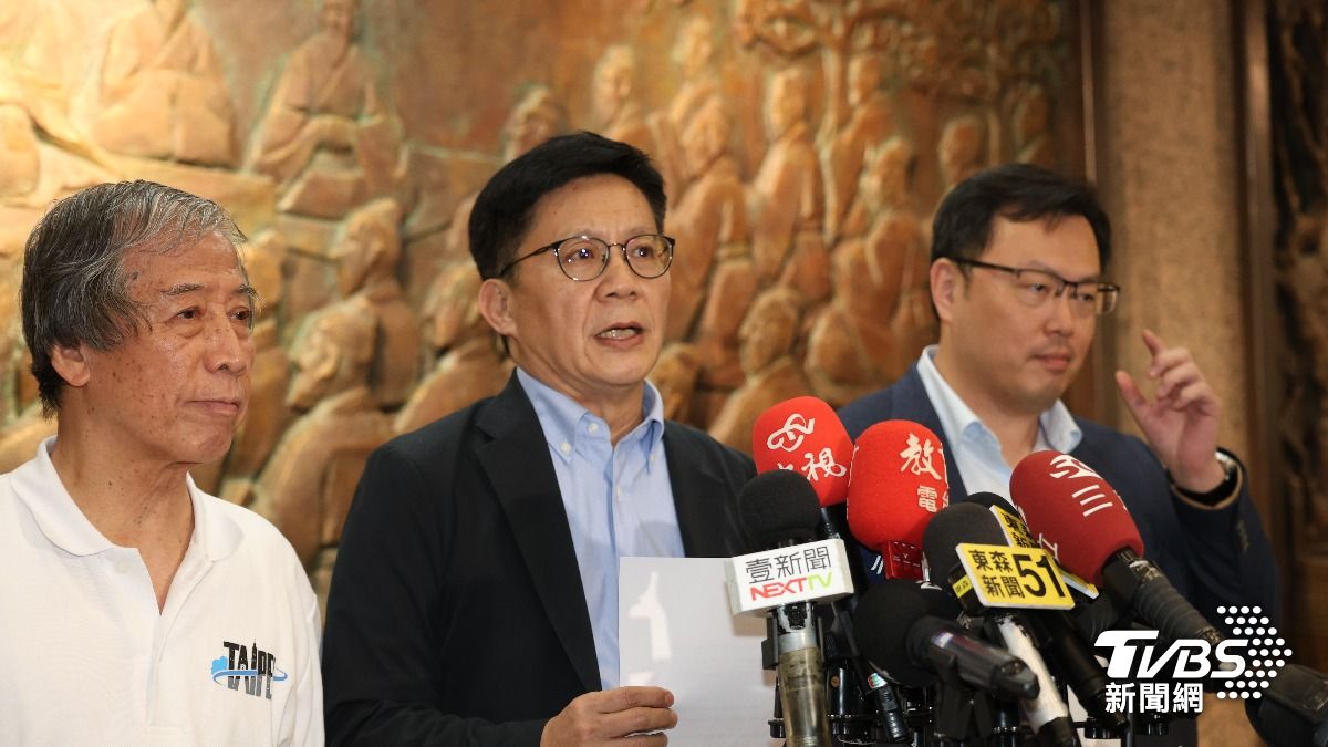 張廖萬堅出手調解！體育署、桌協和解　向葉伊恬、莊智淵致歉