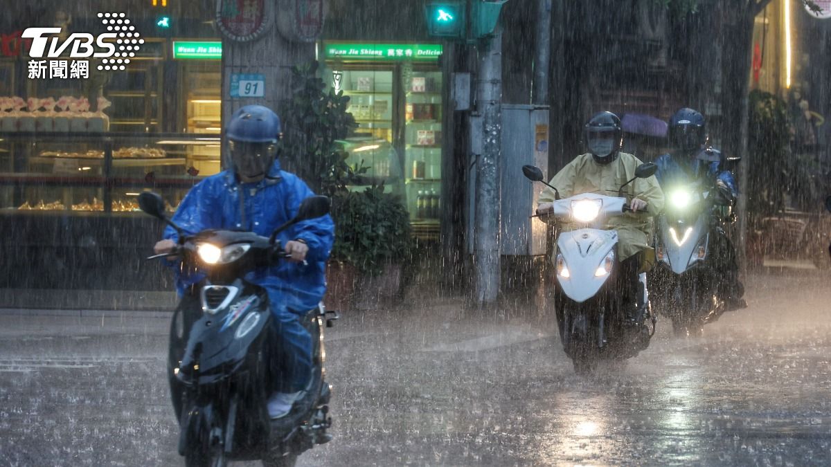 天氣/「蝴蝶颱風」生成機率大增!連3天劇烈降雨 熱區一次看