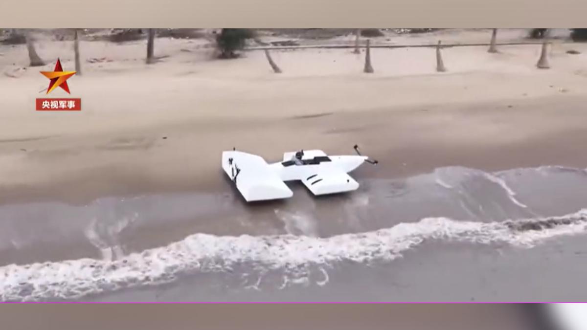 「地效飛行器」是仿造蘇聯的飛行器「裡海怪物」。(圖/大陸央視)