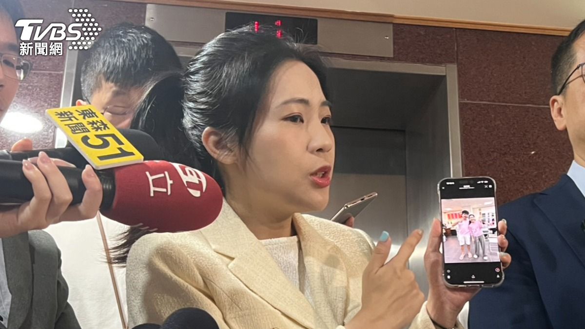 四叉貓控用公務車跑反罷 徐巧芯曬證據打臉:別為罷免就發瘋