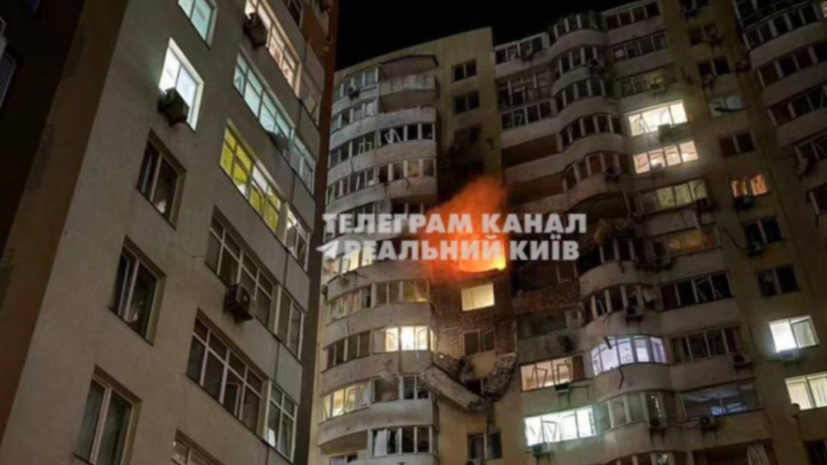 俄羅斯大規模空襲烏克蘭 基輔多棟建築遭擊中起火