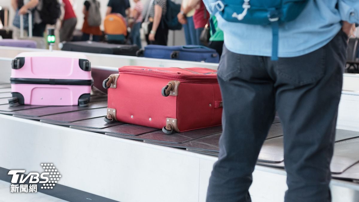 搭機外出旅行時,最痛苦的無非是落地後需要花時間「等行李」。(示意圖/達志影像shutterstock)