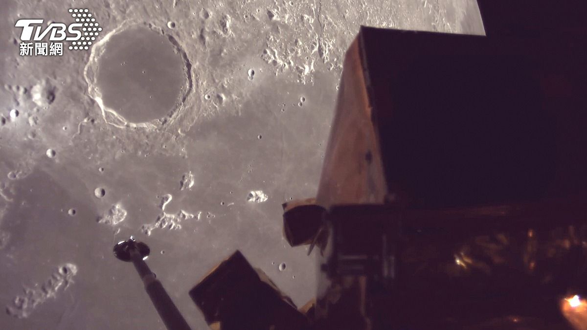日本新創公司ispace二度嘗試登陸月球，今年1月「強韌號」搭載SpaceX火箭升空，6月6日凌晨準備登陸，疑似減速不足，導致探測器撞擊月球表面。（圖／達志影像美聯社）