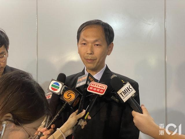 城巴營運總監馬詹唯表示，涉案駕駛前一日休息。（圖/香港01）