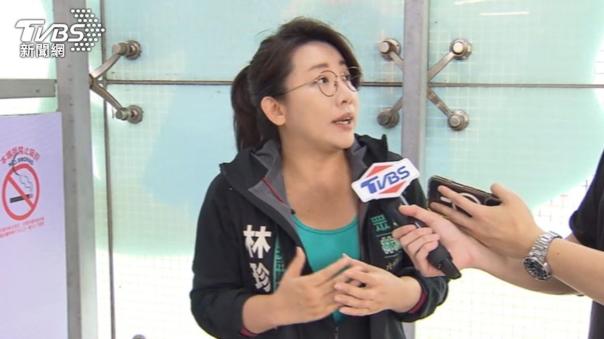 小笠原欣幸訪問完台北市議員林珍羽後，遭網友嗆浪費時間。（圖／TVBS資料畫面）