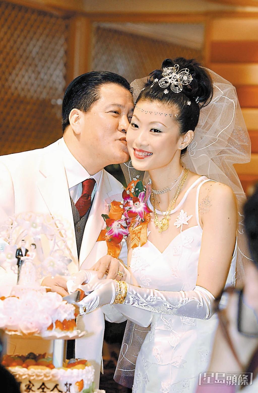 萬梓良和郭明黎在廣州舉行婚宴。（圖／星島頭條）
