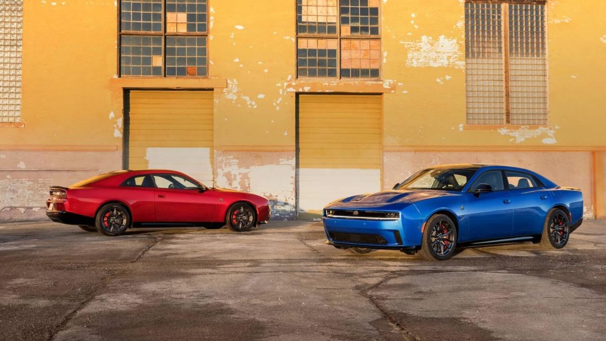 Charger Daytona Sedan外型上與雙門版的Scat Pack幾乎相同。(圖/Dodge)