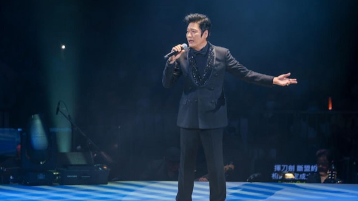 羅嘉良「親破癌末傳聞」!現身演唱致敬盧國沾 溫兆倫爆料急喊卡