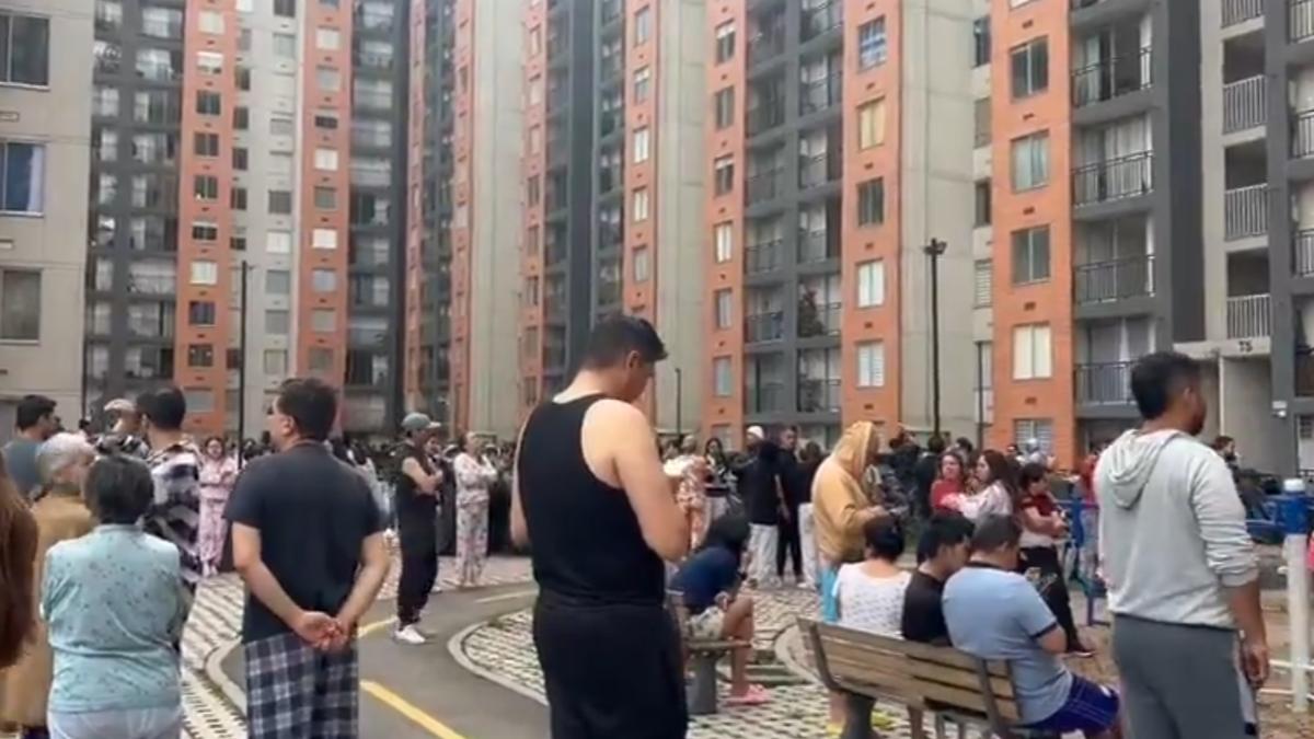 快訊/哥倫比亞規模6.5地震!震源深度僅10公里 民眾狂奔畫面曝