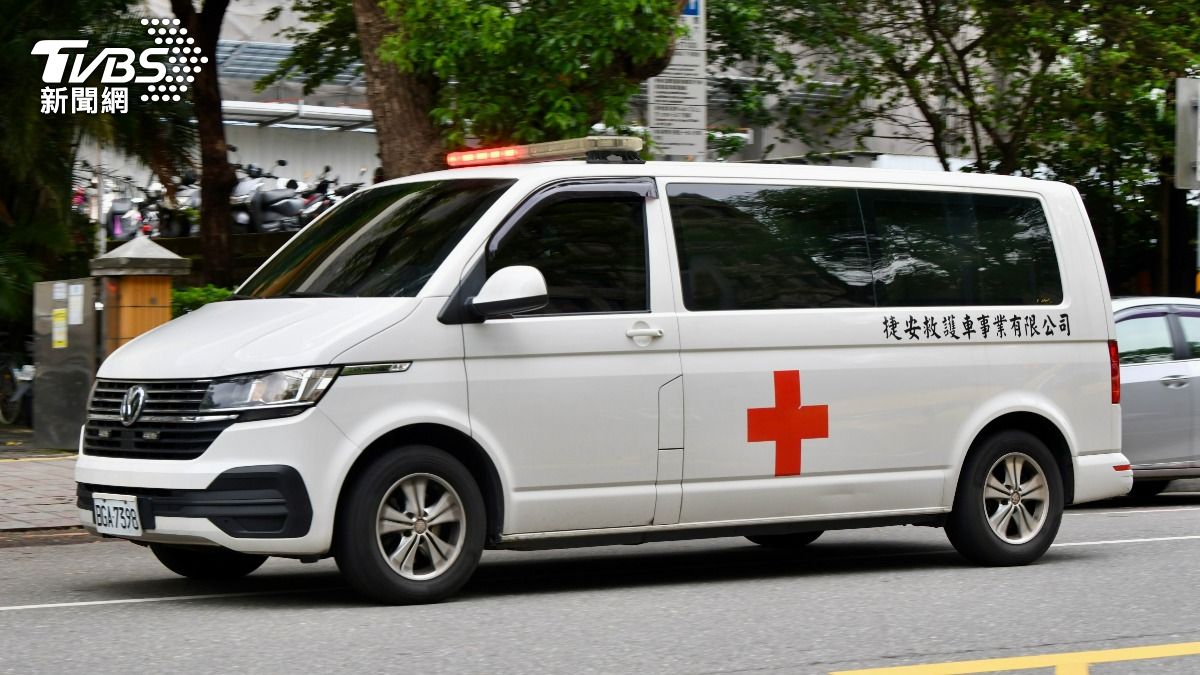 台北市信義區某國小女童上體育課時遭蜂螯，警消到場將其送醫救治。（示意圖／TVBS資料照）