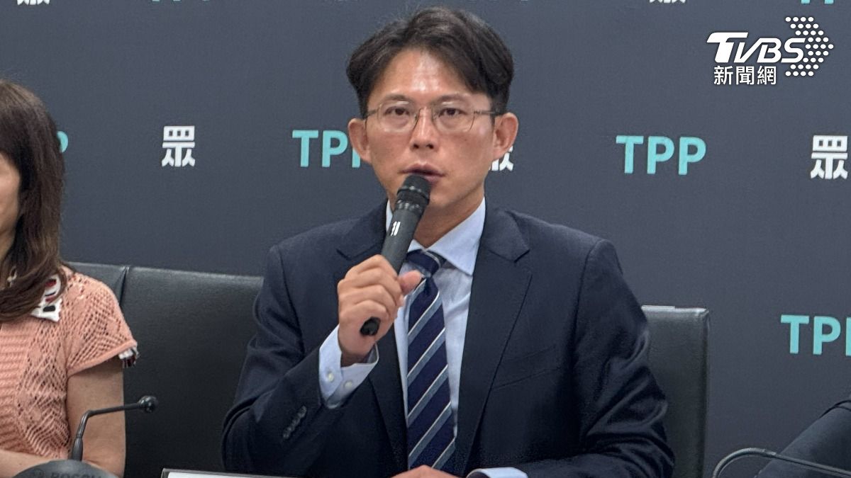 史哲接高鐵董座!黃國昌嗆沒專業、酬庸 提薯條脆度酸爆