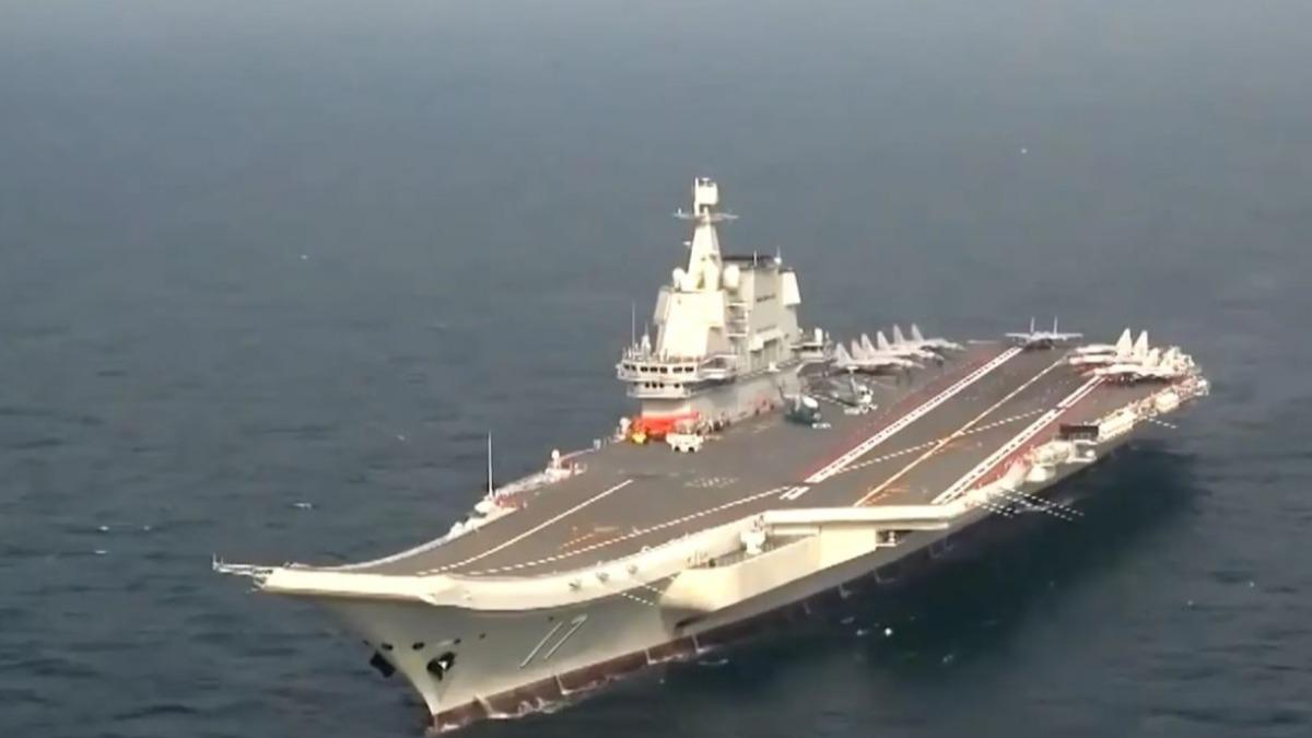 解放軍秀肌肉，遼寧艦、山東艦現蹤日本近海。（圖／百度）