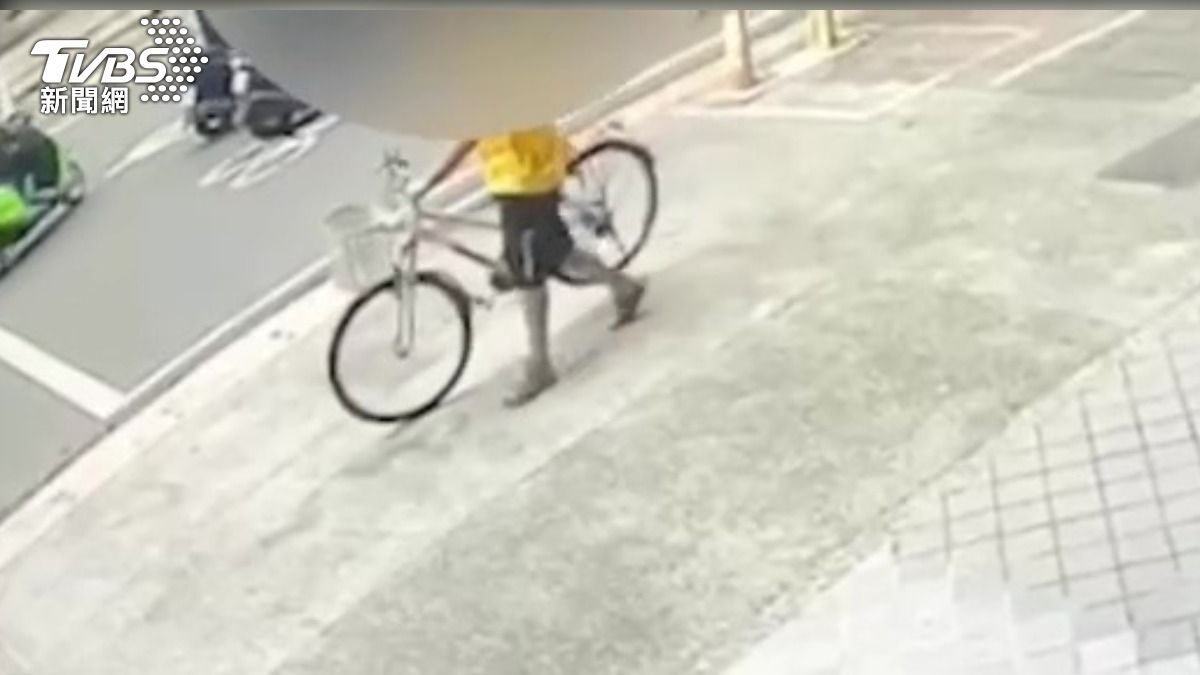 北市男竊單車狂騎50公里 警追回失主感激:這是女兒的禮物