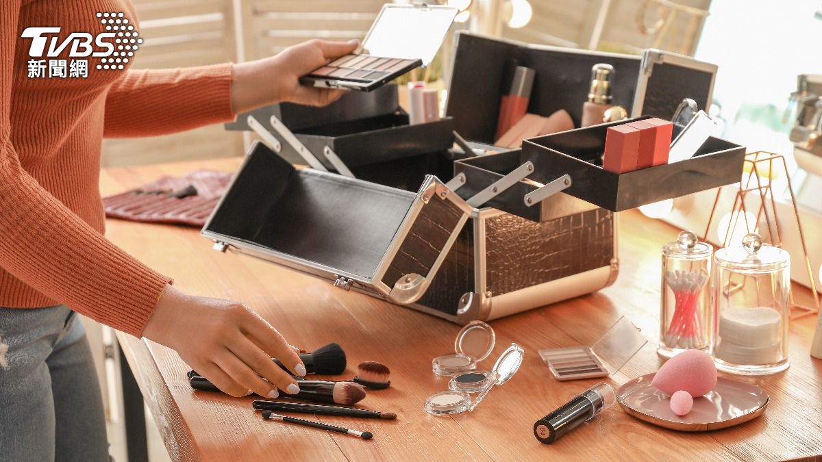 化妝品驗出蘇丹紅！醫示警下肚恐致癌　「1類產品」最危險