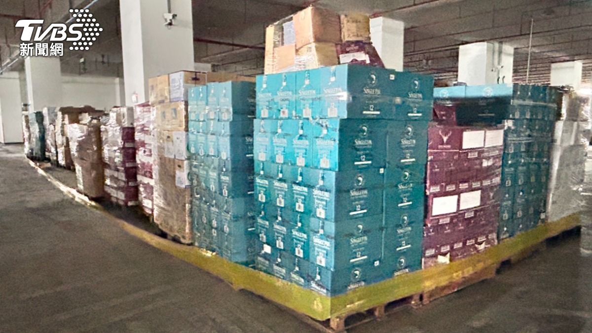 假酒集團舊瓶新裝,已販售出約1萬2千多瓶假酒,不法所得高達2千多萬元。
