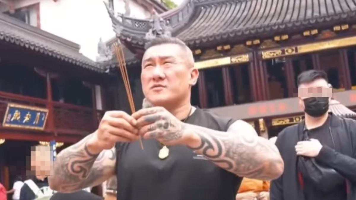 館長轟「想賺人民幣臭台灣」!3年前貼文起底 網酸爆:打臉自己