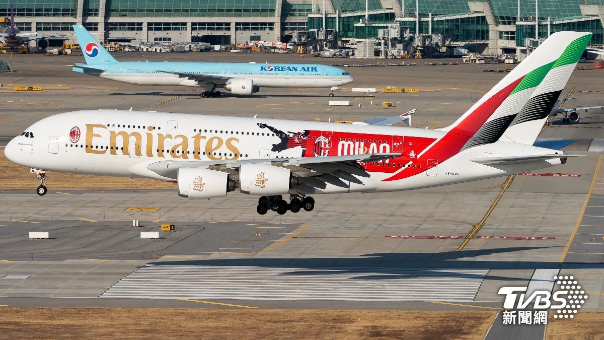 阿聯酋航空宣布取消往返伊拉克、約旦、黎巴嫩和伊朗的航班。（示意圖／達志影像shutterstock）