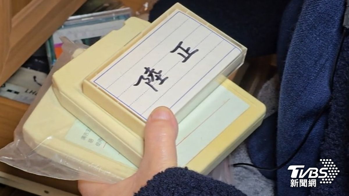 陸正母還原綁架案，首曝「勒索5百萬」綁匪電話錄音帶。（圖／TVBS）