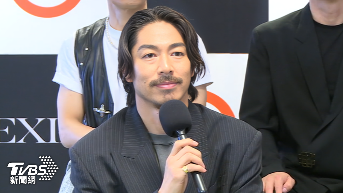 AKIRA當起台灣導遊,放浪兄弟已列菜單。(圖/TVBS)