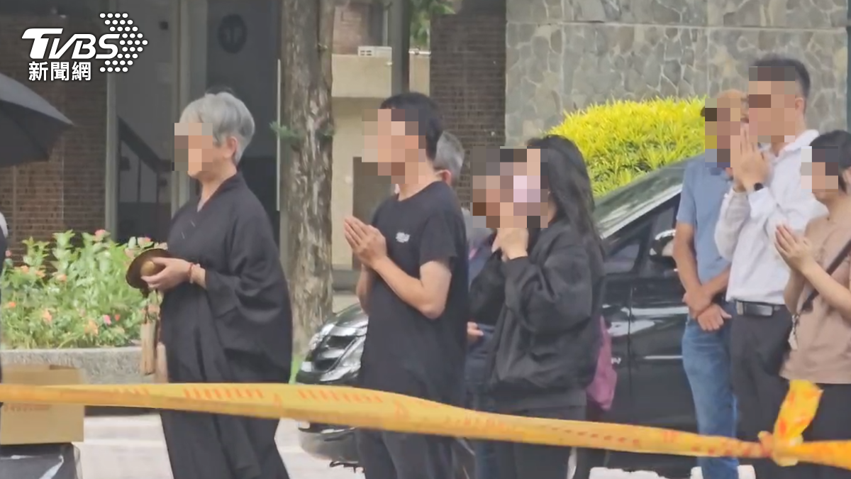 逢甲榕樹奪命!男碩士遭壓不治 招魂「一次允杯」家屬潰堤