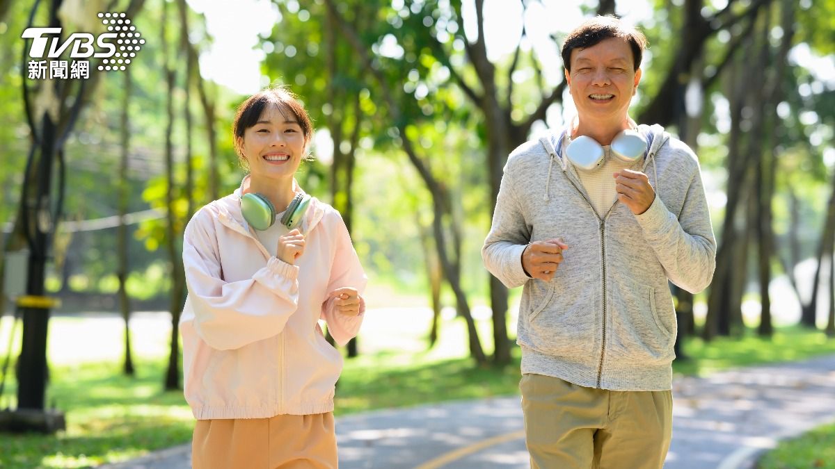 空腹血糖飆210!他不吃藥「靠3招」成功逆轉 血壓血脂也降了
