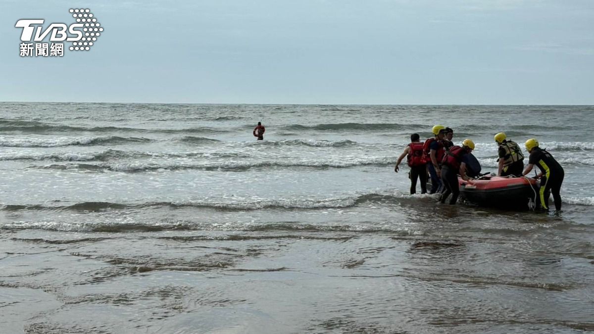 沙崙海水浴場今傳溺水意外 同行女目睹法籍男遭海浪捲走