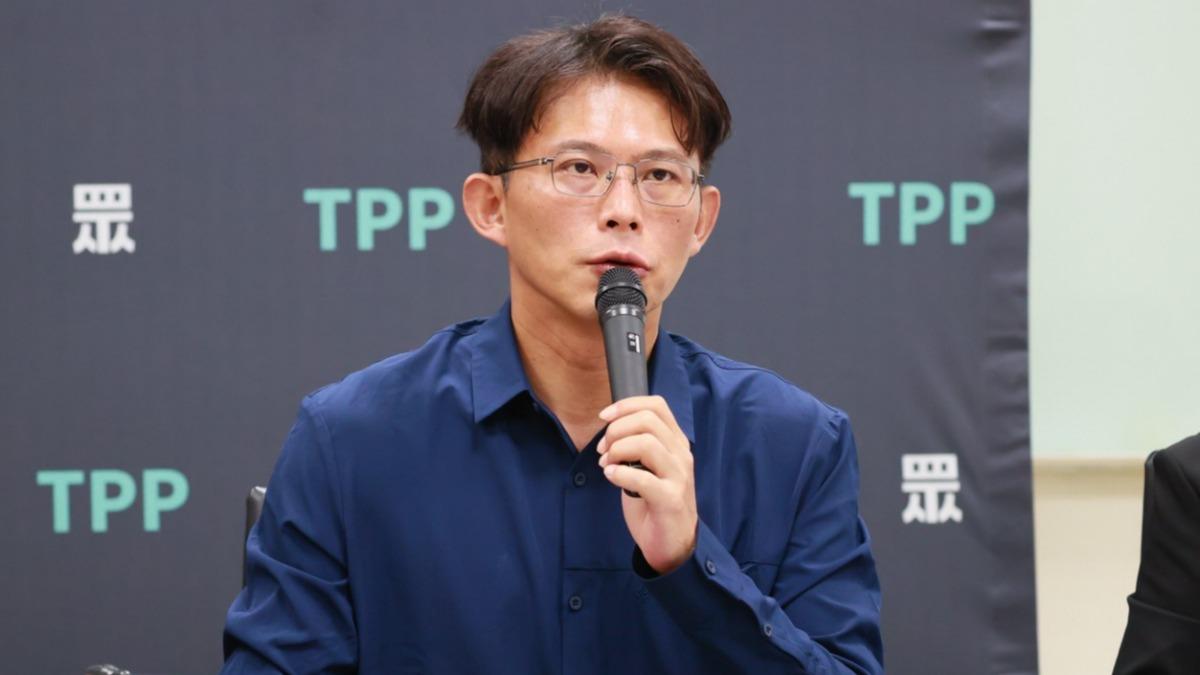 苗博雅嗆AI音檔如「腳尾飯事件」 黃國昌反酸:沒當過律師不懂