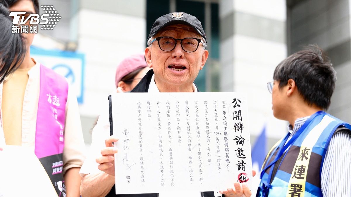 藍委徐巧芯罷免案領銜人曹興誠。(圖/華子琛攝)