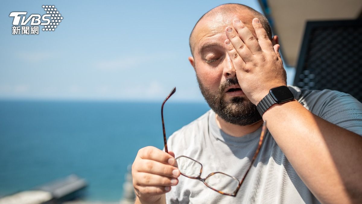 壯年男最易熱傷害!國健署曝「3字訣」 出現8症狀快降溫