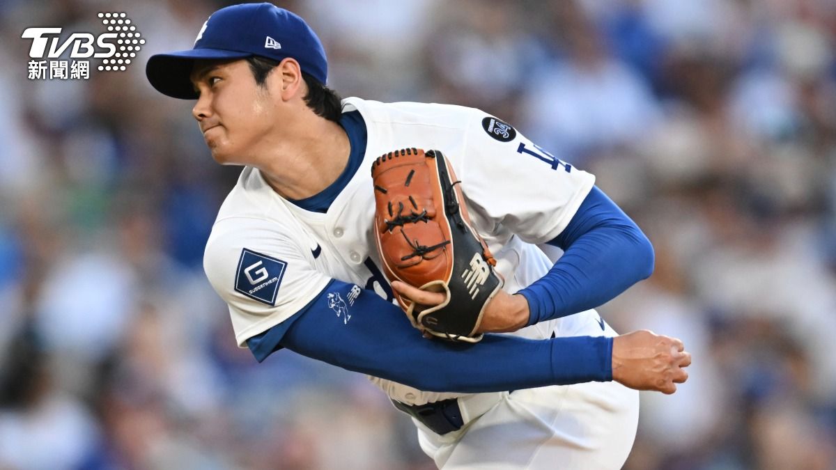 道奇球星大谷翔平重拾二刀流,擔任先發投手對決聖地牙哥教士,最快球速飆破161公里。(圖/達志影像美聯社)