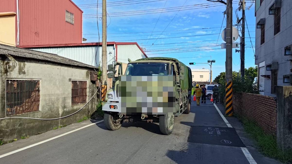 軍車又出事！中士疑轉彎未讓直行車　當場撞死8旬翁