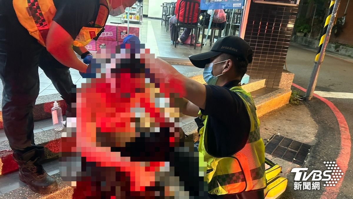台中男扛瓦斯桶砸車又持刀刺人 無辜男「背上插一刀」送醫