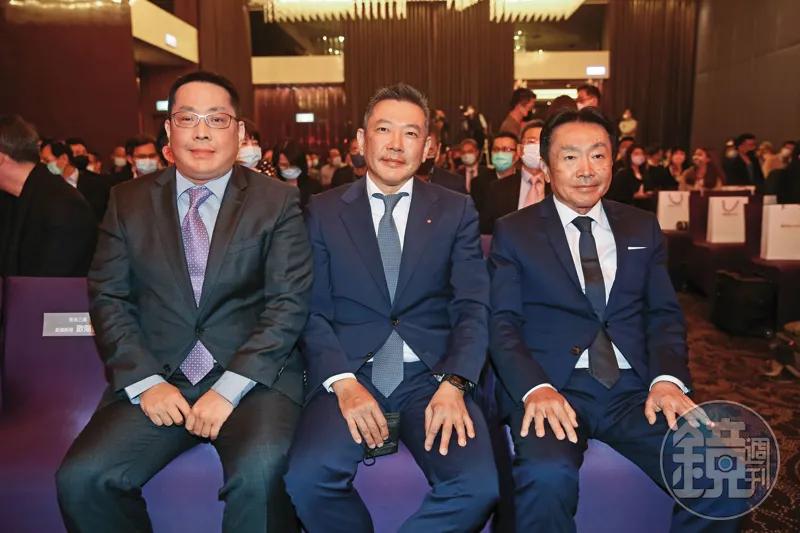 新光三越過去一向由吳東興家族和日方共治,經營績效亮眼。(圖/鏡週刊)