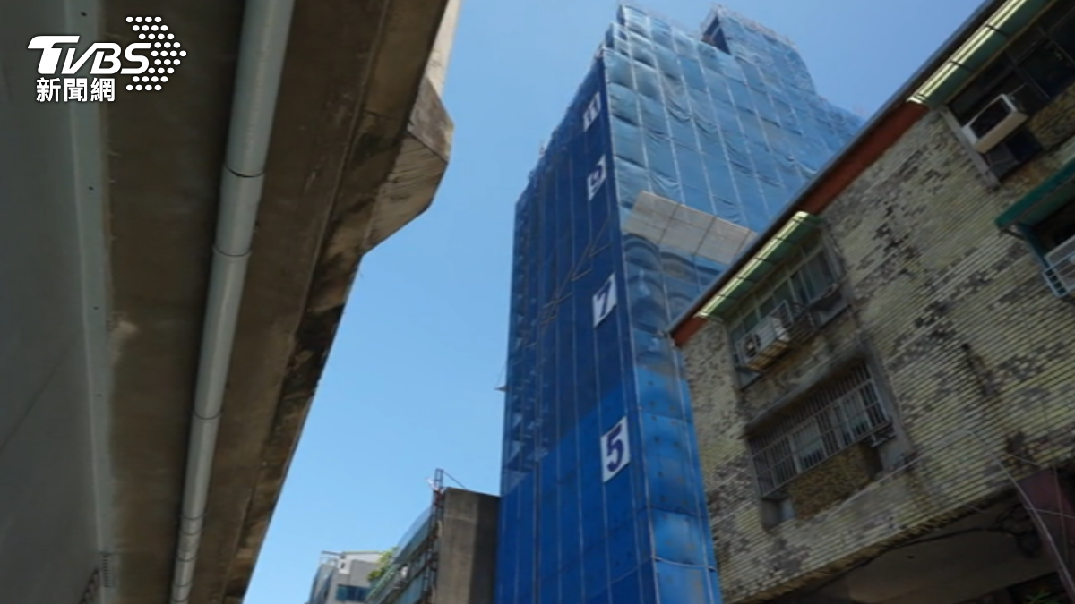 大型建案減少，預售屋少較難推升房價。（圖／TVBS）