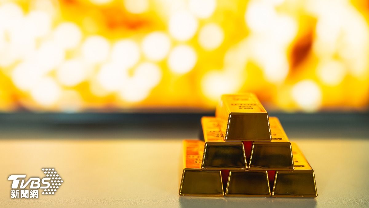 黃金一度飆到3500美元!專家示警黑天鵝將至 金價恐跌回此價