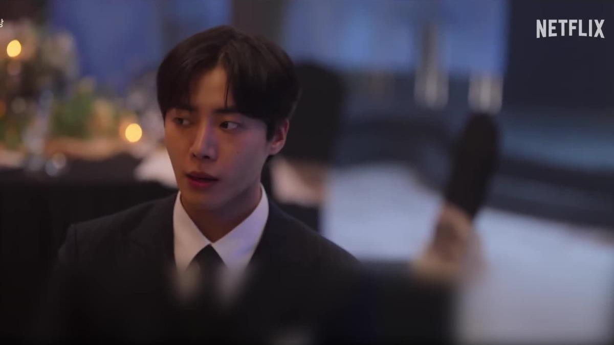 秋英宇儼然成為新一代男神。(圖/翻攝Netflix)