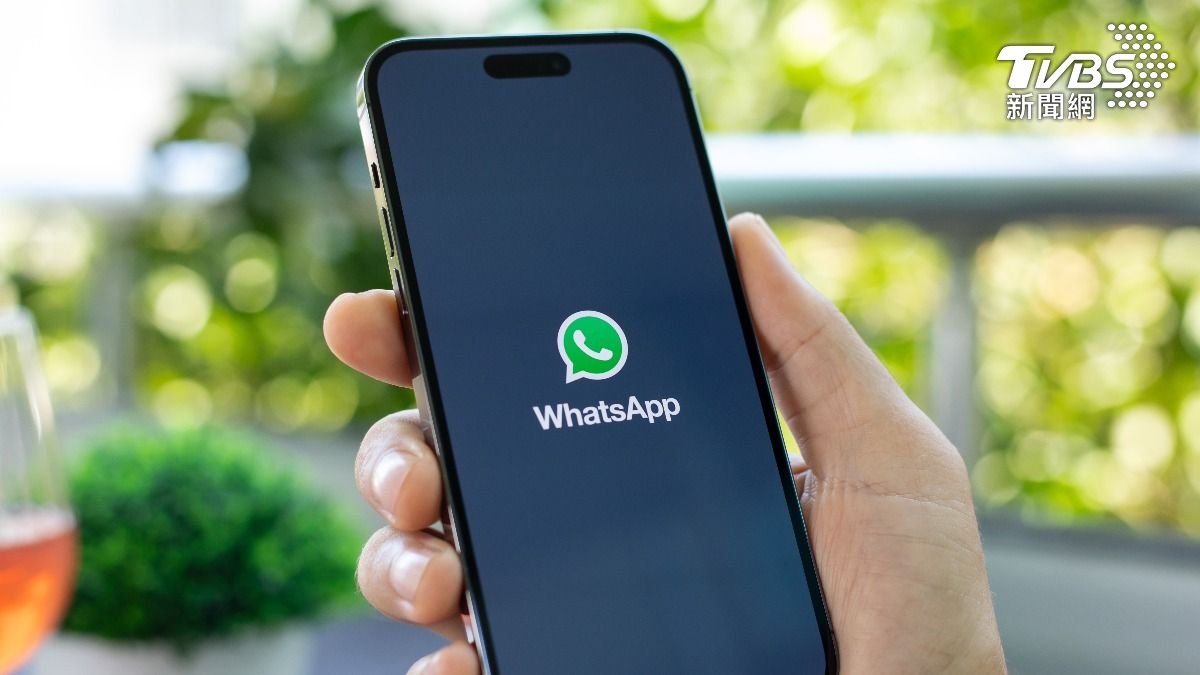 怕呼叫器爆炸重演!伊朗禁官員用手機 籲人民刪WhatsApp