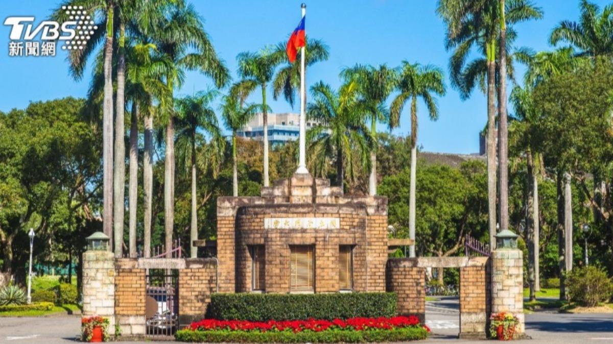 台大法律都缺額!「錄取率墊底」 網問:沒執照能叫法律人嗎