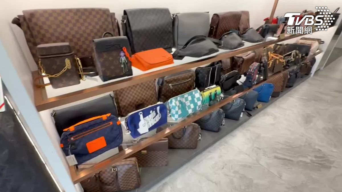 蹦闆的精品店陳設相當華麗。(圖/TVBS)